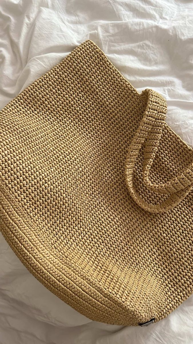 Altro per la casa: Prada raffia shopper bag korb – Usato da Basel venduto da hea_slg8 1