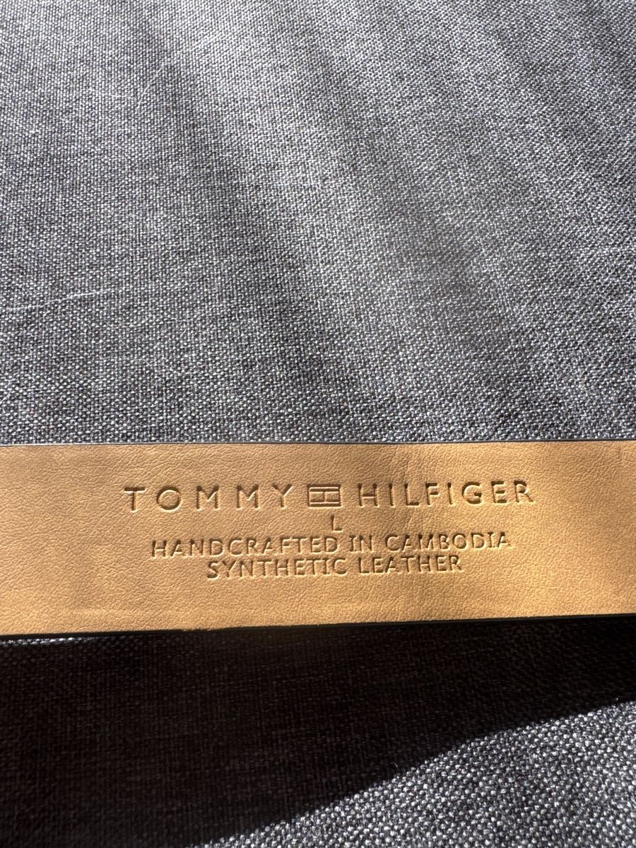 Tommy Hilfiger Cinture: Gürtel Hilfiger (110cm) – Nuovo (secondo la descrizione) da Vezia venduto da sidu03 2