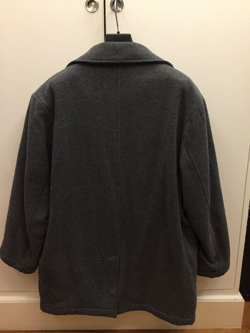 H&M Giacche: Herren Winterjacke Gr. L – Usato da Genève venduto da Buens4 1