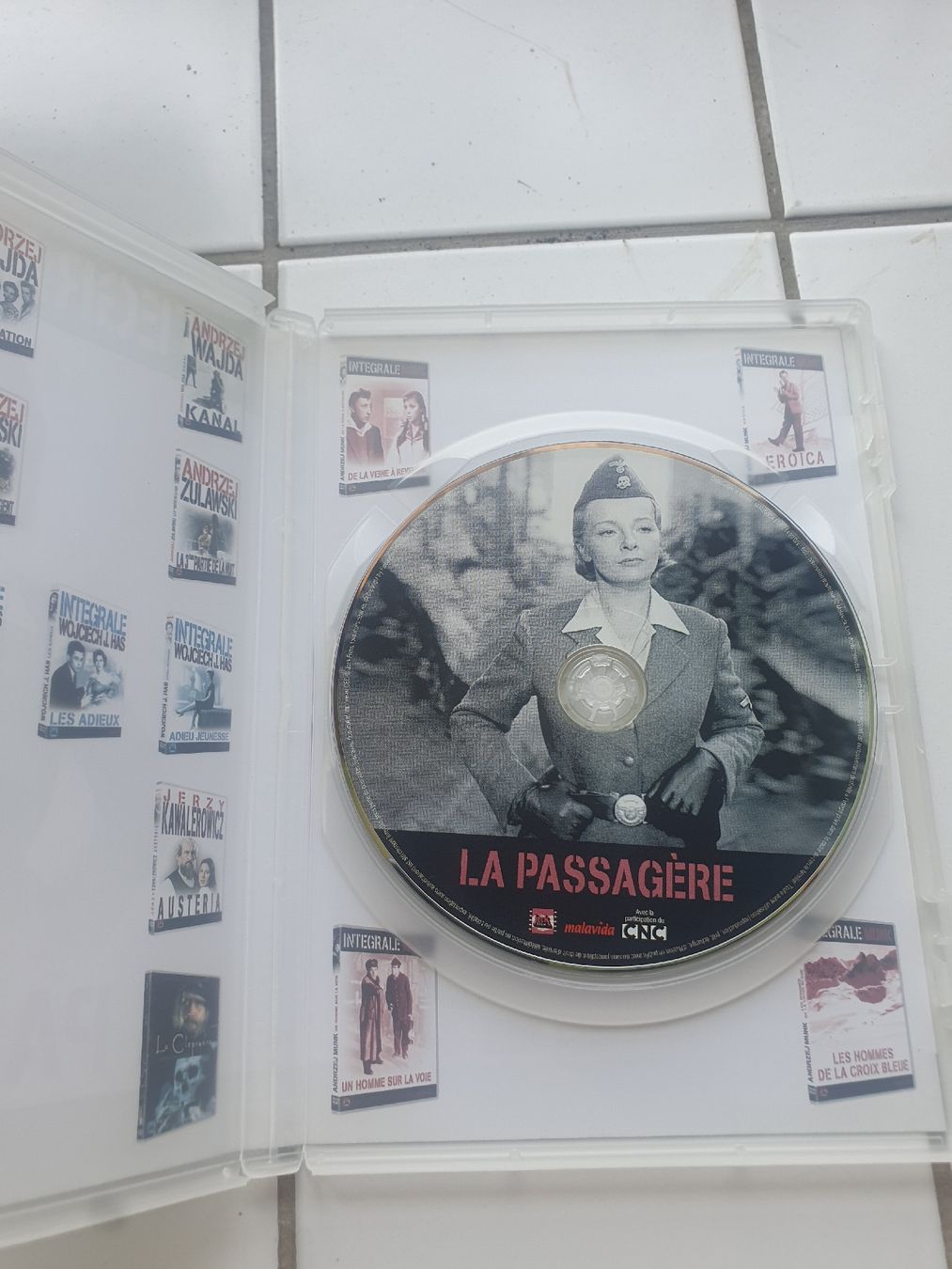 Tutti i DVDs: DVD La Passagère intégrale Munk 1963 état neuf – Usato da Etoy venduto da SamuelausderSchweiz 2