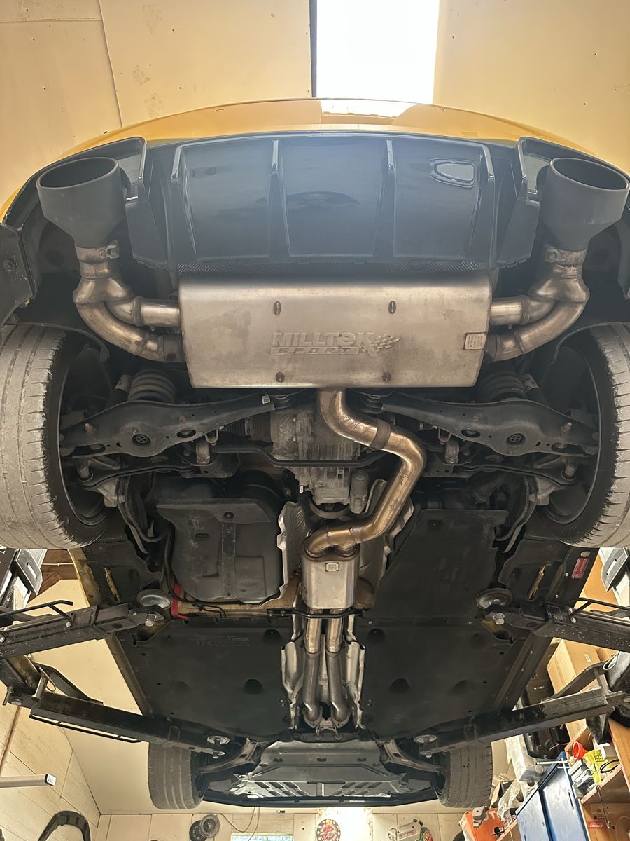 Audi Sistemi di scarico: Audi TTRS 8S Milltek AbKat Auspuff – Usato da Dietikon venduto da rob_v8bc 1