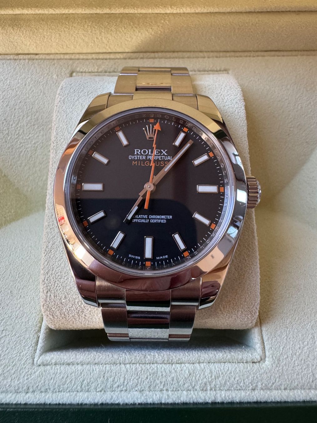 Rolex Uhren: Rolex Milgauss 116400 fullset – Gebraucht aus Genève von lweisz