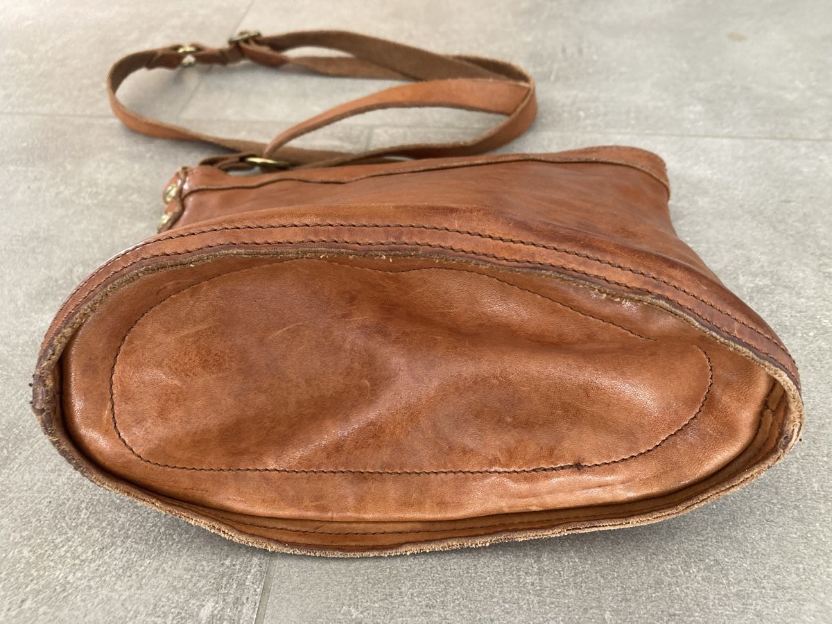 Campomaggi Borse da donna: Wunderbare CAMPOMAGGI - LEDER - TASCHE – Usato da Nidfurn venduto da cejeisda 3