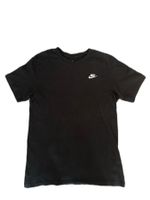 Schwarzes Nike T-Shirt
