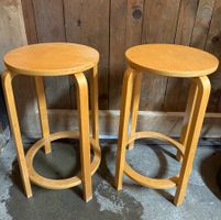 2 Holz Barhocker im style Alvar Aalto