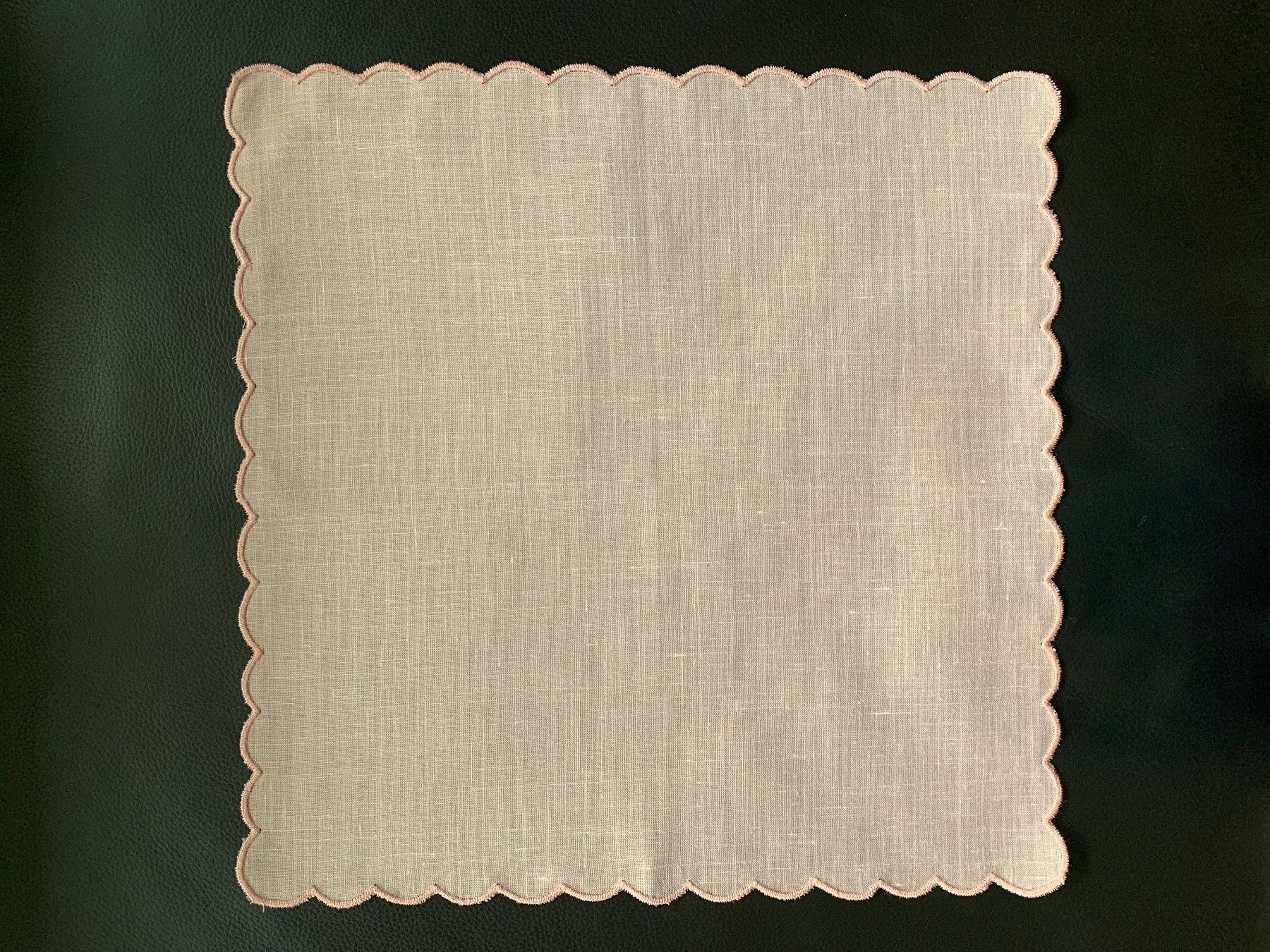Set di tavolo e panche: Tischdecke mit 6 Platzsets/Tischsets – Usato da Zürich venduto da Tzhkely24 2