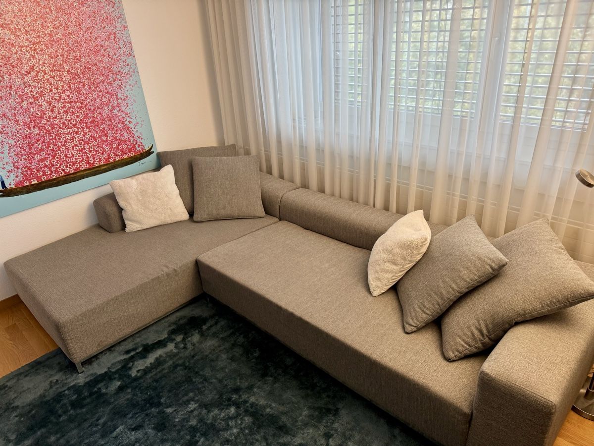 Micasa Divani: Ecksofa in Grau mit Récamiere – Usato da Greifensee venduto da regards123 4