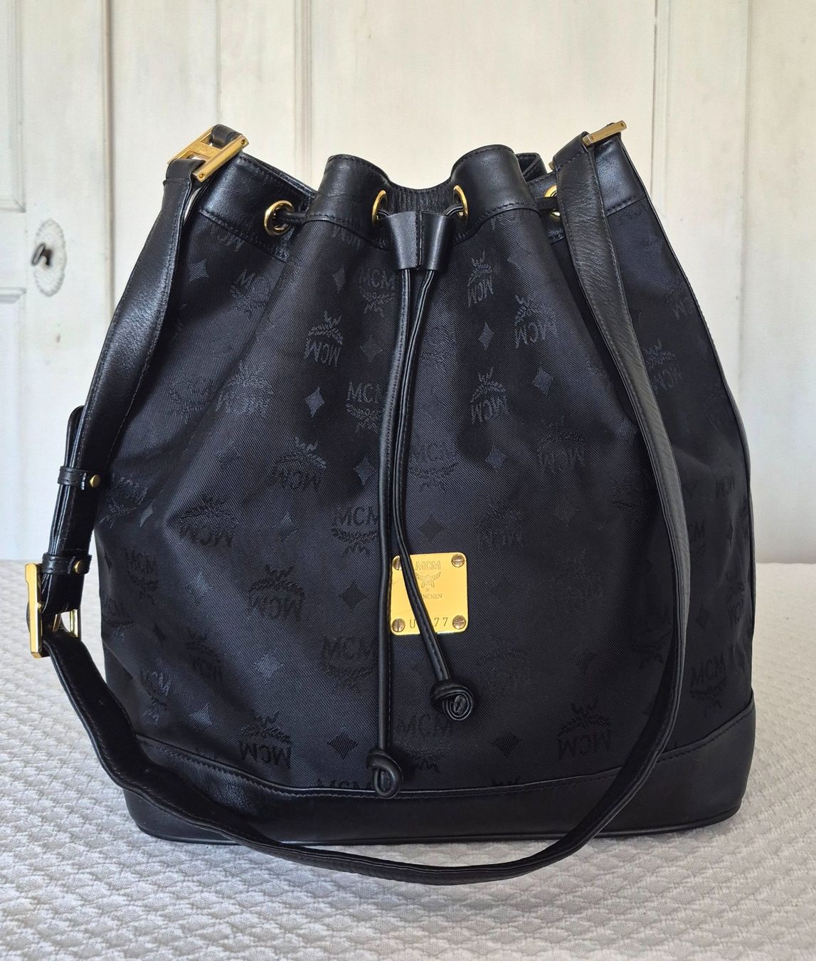 Mcm Taschen für Damen: MCM Bucket Bag, Made in Germany – Gebraucht aus Dottikon von Pega7