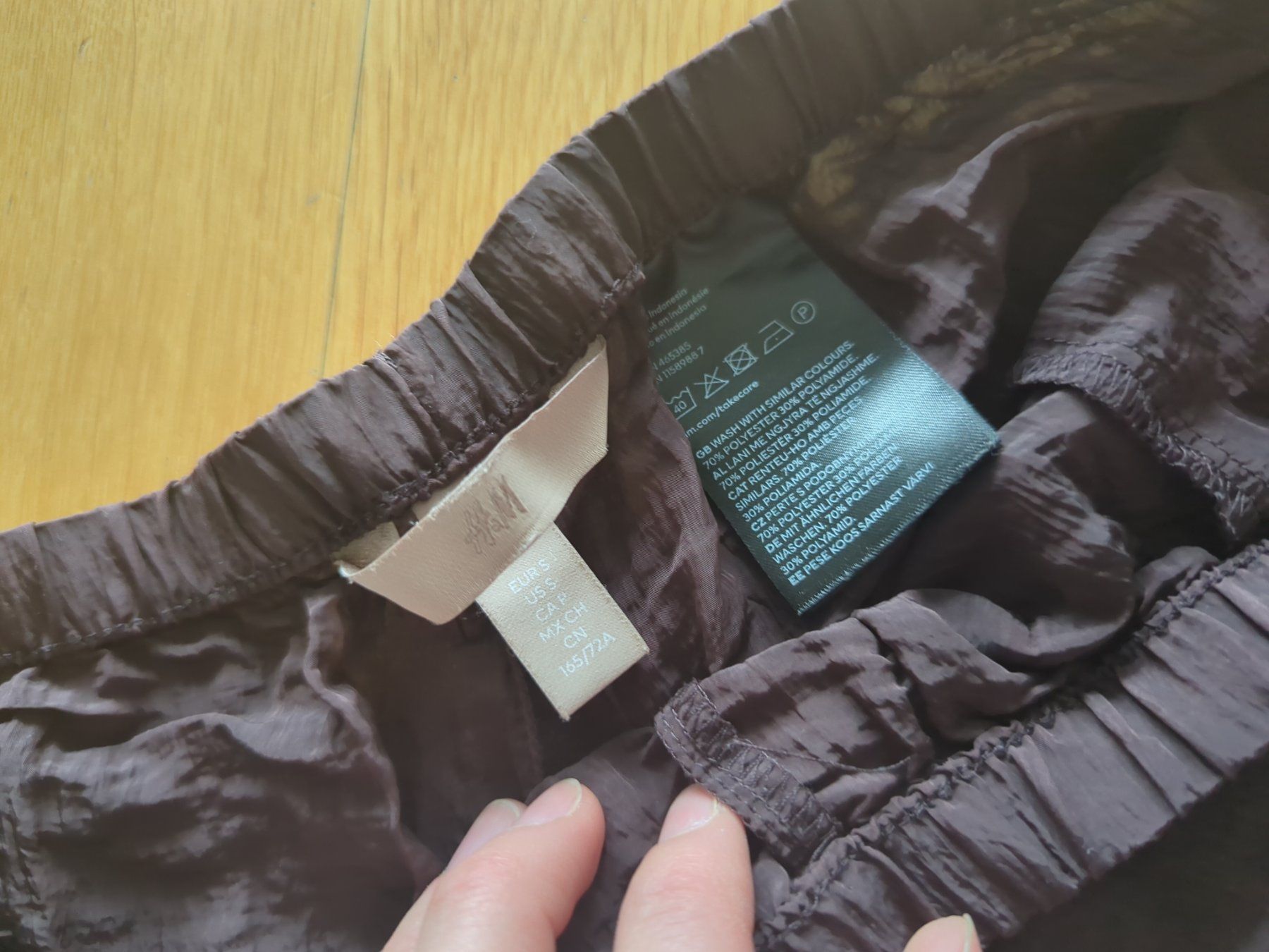 H&M Pantaloni: H&M Damen Shorts Gr.S – Usato da Zug venduto da sunshinestateofmind 1