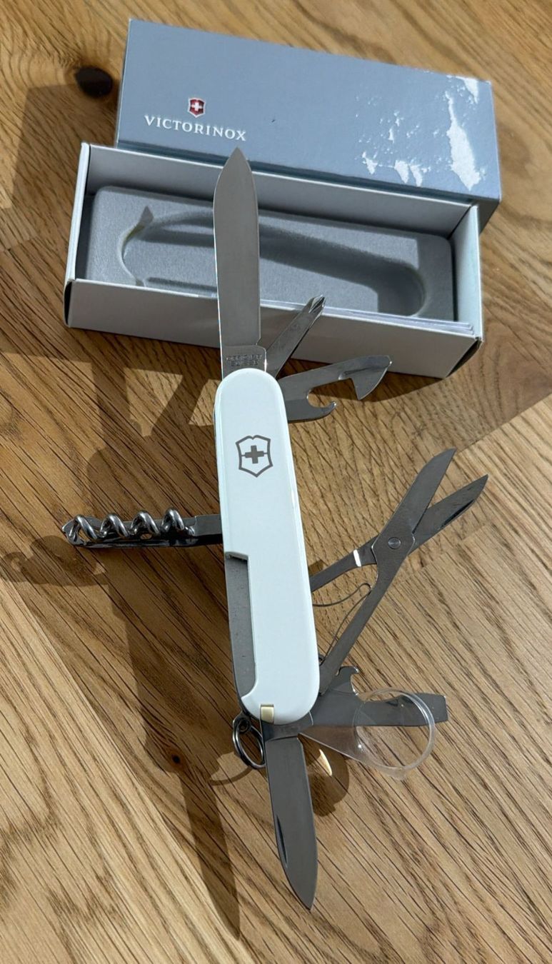 Victorinox Coltelli tascabile: VICTORINOX SACKMESSER GABRA V BERN 2009 – Nuovo (secondo la descrizione) da Zürich venduto da Frei-Occasionen 2