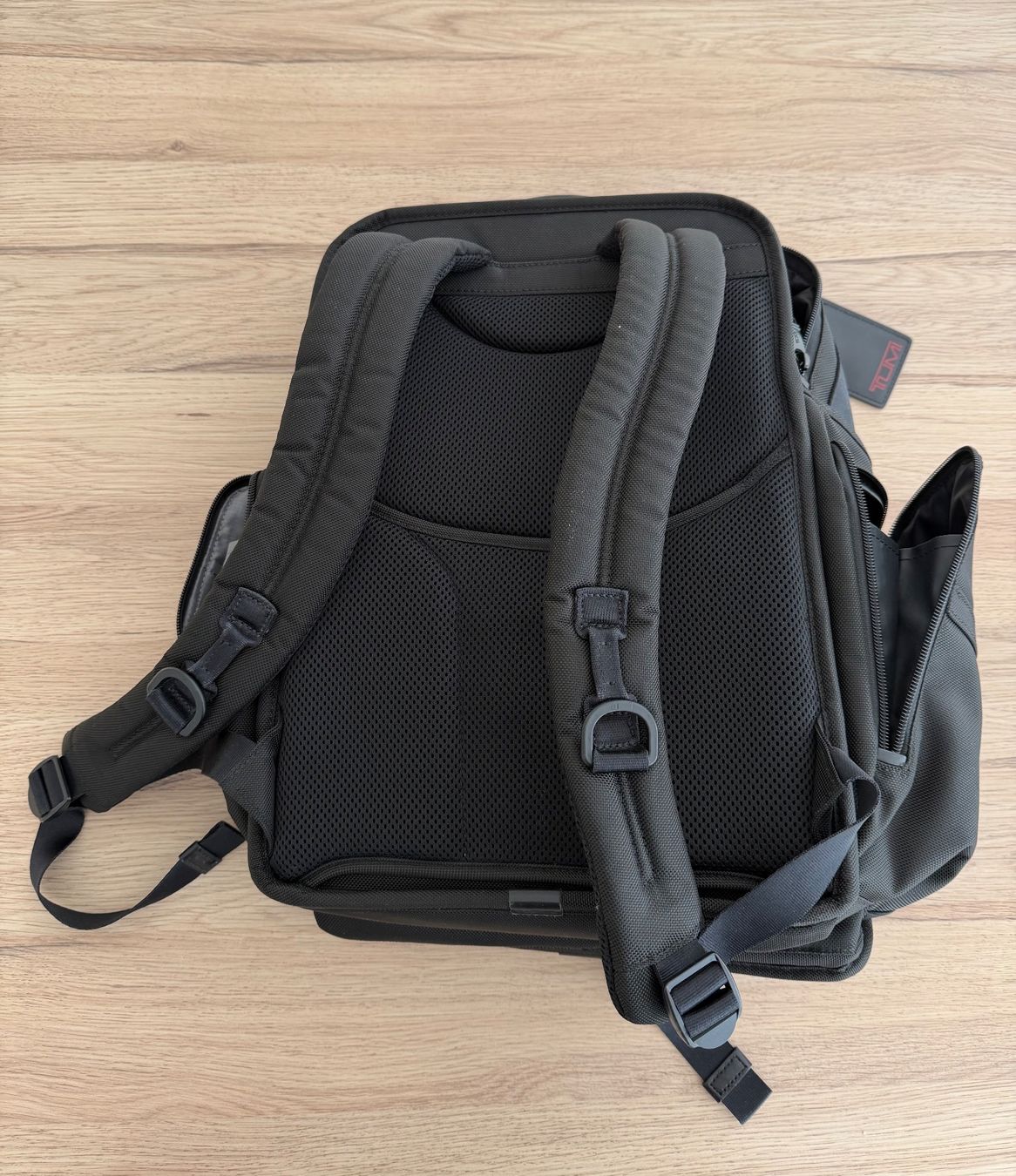 Tumi Zaini: Tumi Alpha 3 Brief Pack – Usato da Confignon venduto da Miguelec 2