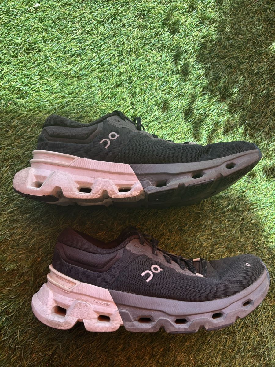 On Chaussures hommes: Scarpe da corsa On Cloudflyer 42 Unisex – D'occasion à Carabbia par ila_2jjj 1