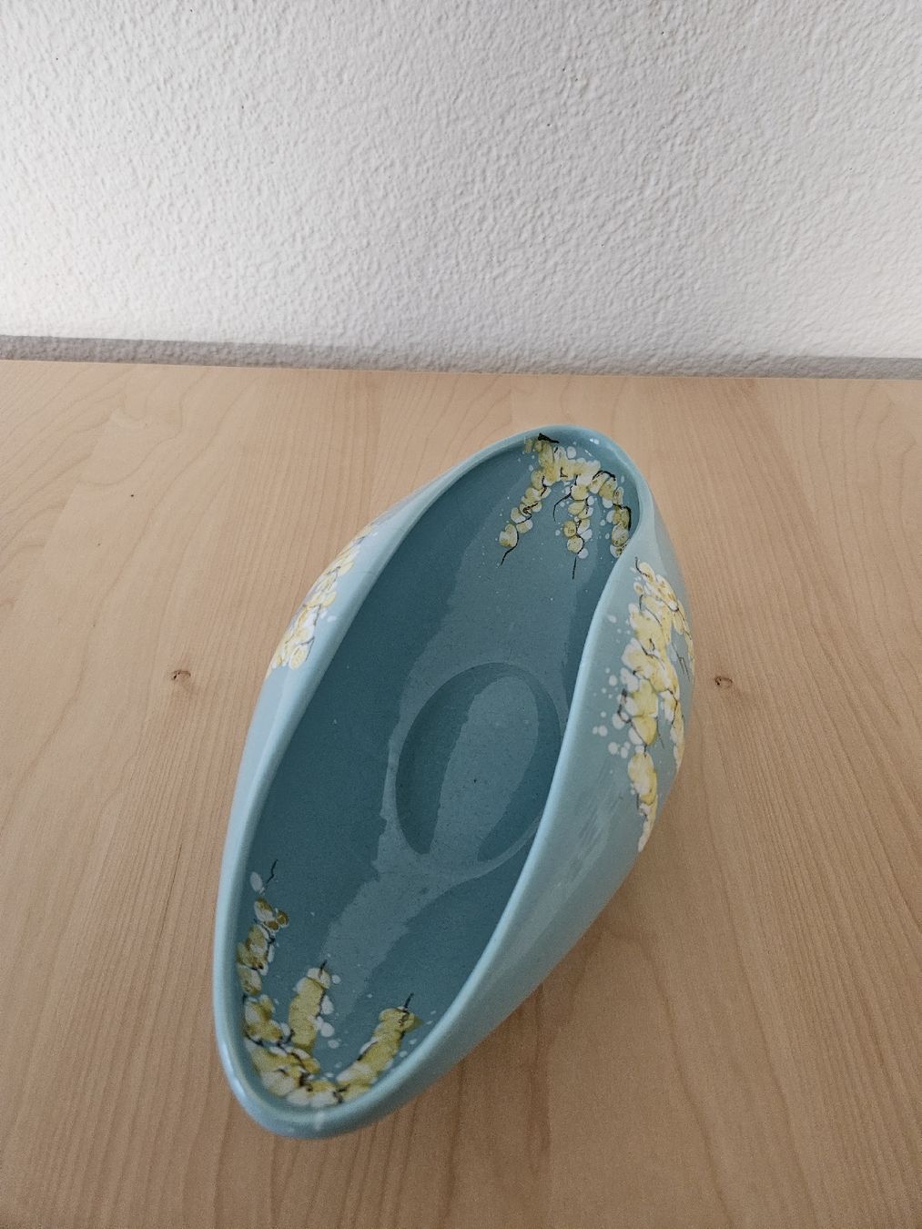 Vase & Récipients: Hellblaue Vase mit Blumen | spezielle Form – D'occasion à Wiezikon b.Sirnach par wiezikon.vintage 2