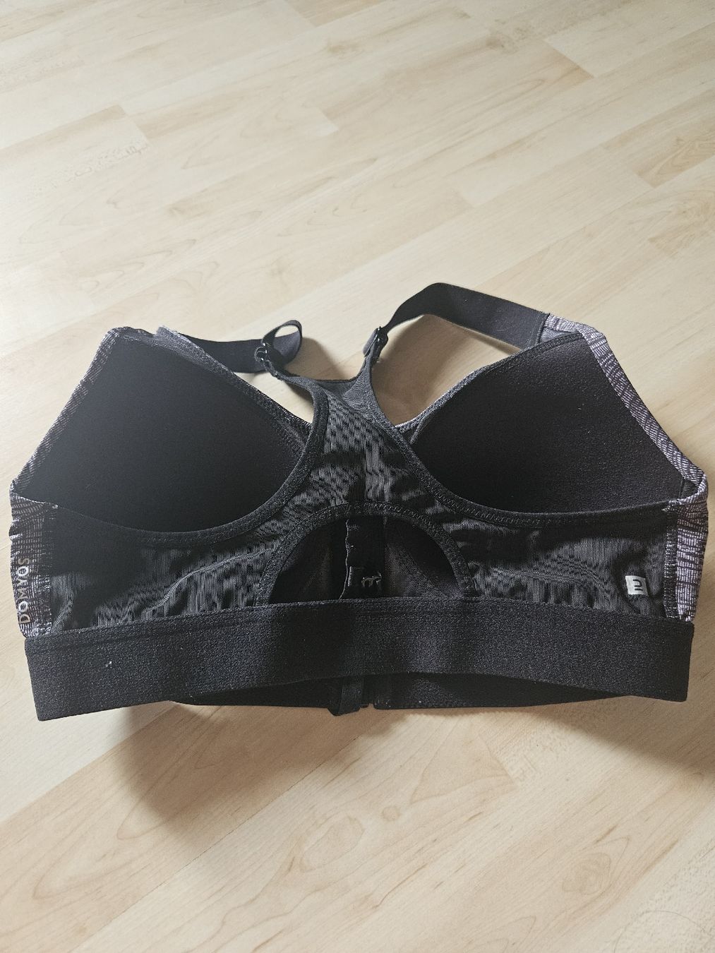 Decathlon Top: Sport-BH Domyos schwarz grau  – Usato da Niederwil AG venduto da Sillimini 1