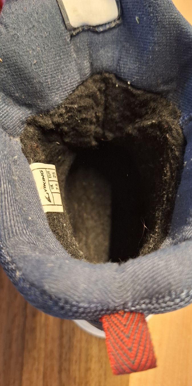 Viking Schuhe für Jungen: Viking Winterstiefel Junge Gr. 25 – Gebraucht aus Wilihof von Raphaela30 2
