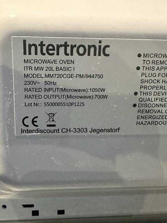 Elettrodomestici da cucina: Mikrowelle Intertronic 20 Liter – Usato da Pfeffingen venduto da Aramas 3