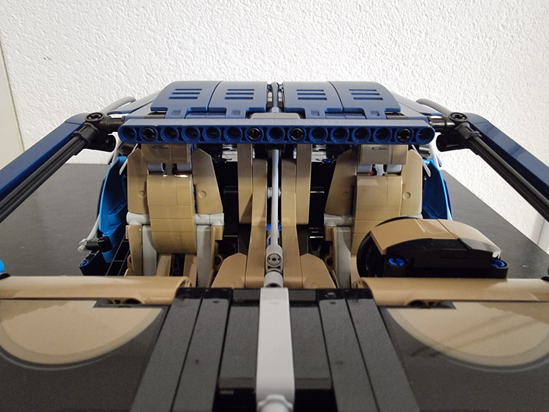 Lego Kit di costruzioni: Lego Technic 42083 Bugatti Chiron - état impeccable, complet – Nuovo (secondo la descrizione) da Charmey (Gruyère) venduto da winner-winner 8