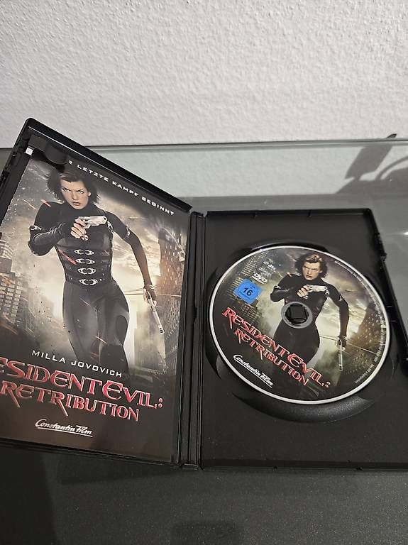 Tutti i DVDs: Resident Evil Retribution DVD – Usato da Nussbaumen AG venduto da ong_rgq2 2