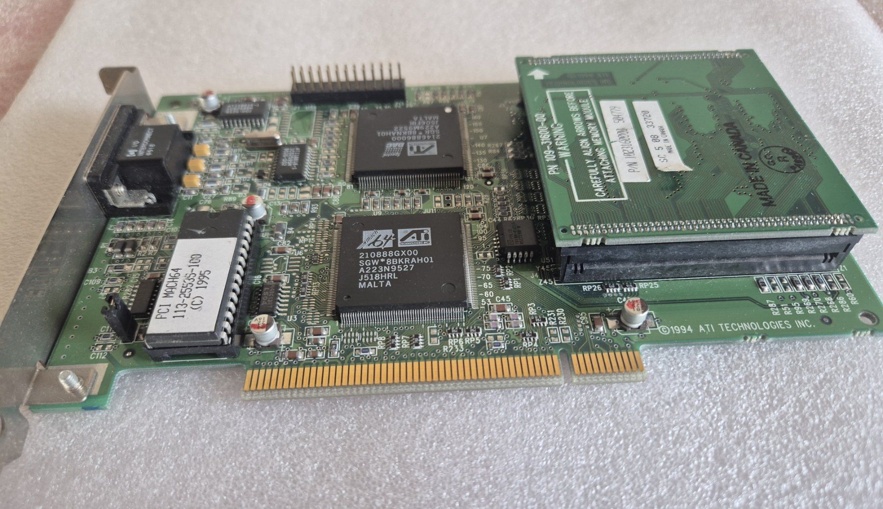 Grafikkarten: ATI Mach64 PCI 4MB - carte graphique – Gebraucht aus Petit-Lancy von guy_vmz2 1