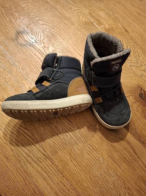 Chaussures garçon: Primigi Winterschuh gr. 25 – D'occasion à Meiringen par Soe_hx6m 2