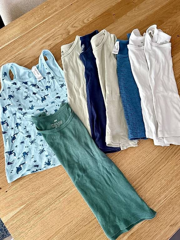 Biancheria intima: Unterhemd Jungs 110/116 – Usato da Gwatt (Thun) venduto da Bennae