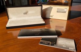 Original Montblanc Schreibgeräte-Etui mit Dokumenten
