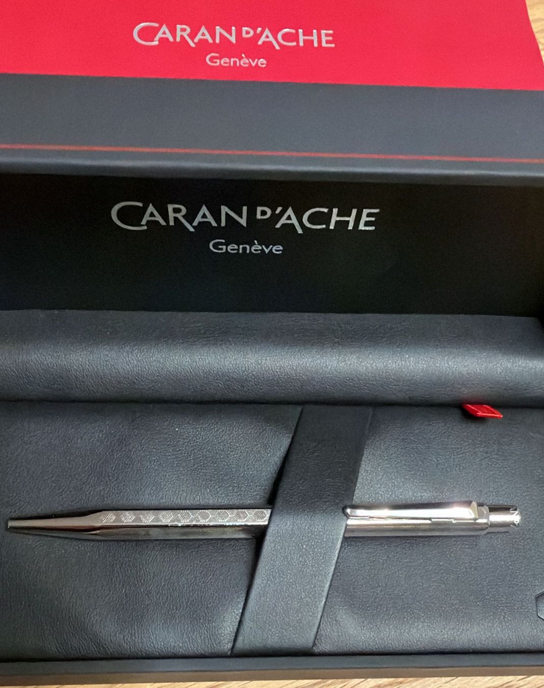 Caran D'Ache Penna & Evidenziatori: CARAN D'ACHE KUGELSCHREIBER – Usato da Zürich venduto da Frei-Occasionen 1