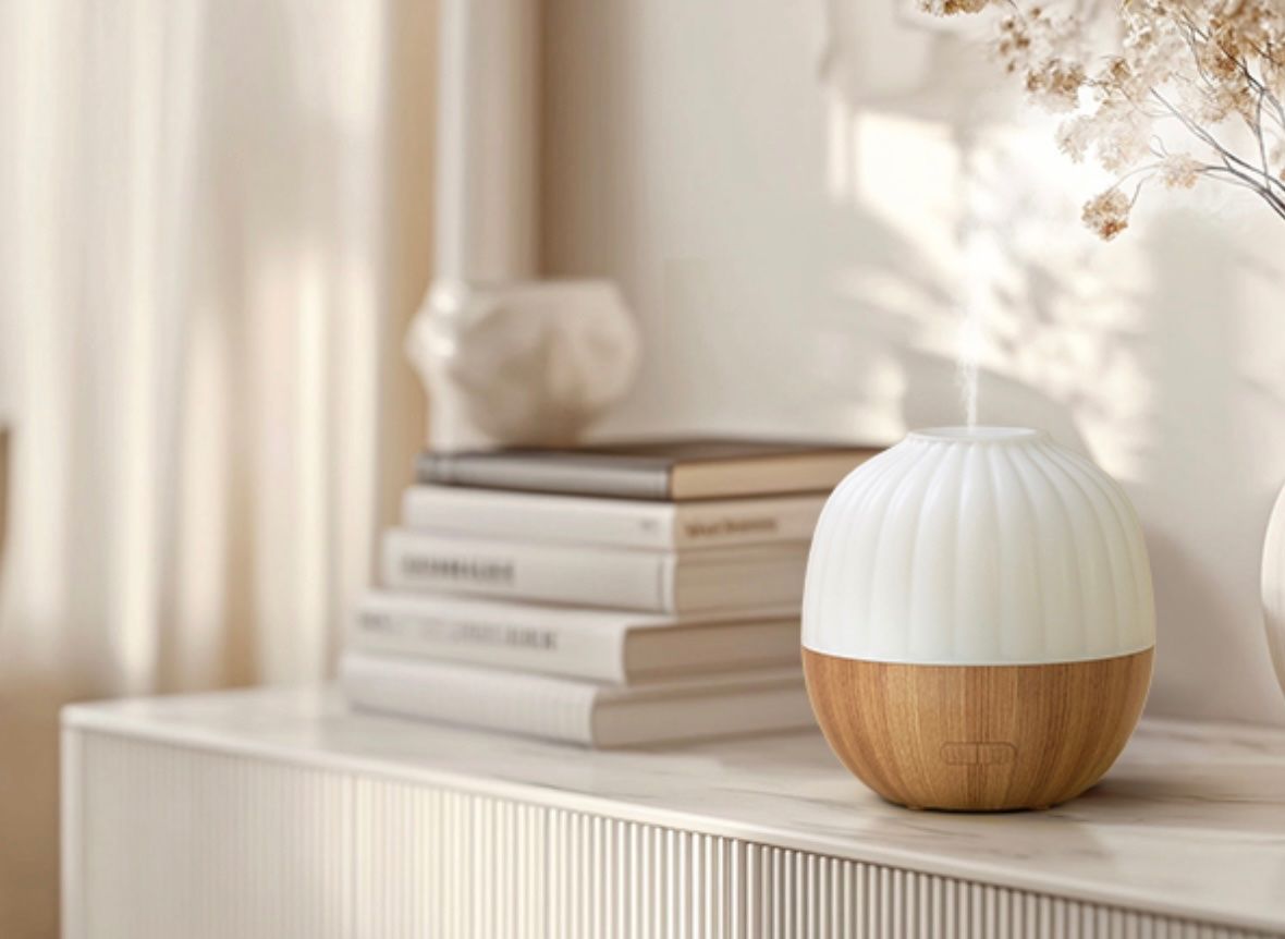 Duftöldiffusoren: Aroma Diffuser, 300ml weiss- braun Holz Optik – Neu und originalverpackt aus Basel von Seifehuesli 3