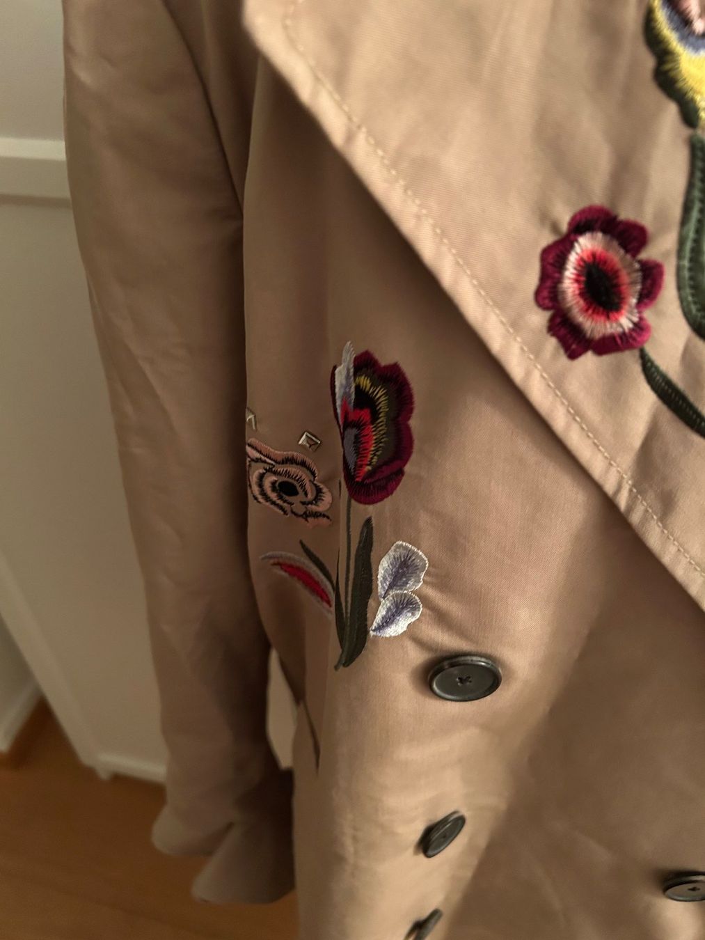 Zara Cappotti: Trenchcoat Mantel Zara – Usato da Luzern venduto da lou4444 2