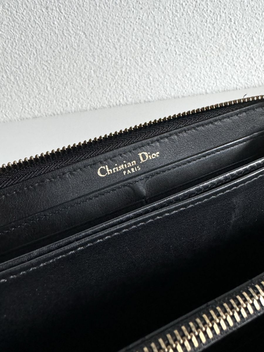 Dior Portamonete: Christian Dior Portemonnaie – Usato da Kriens venduto da hannaandkiko 9