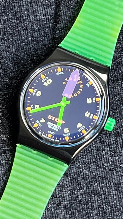 Swatch Orologi: Swatch Uhr, gruen-schwarz - Top Sommer Accessoire – Usato da Grenchen venduto da chththl