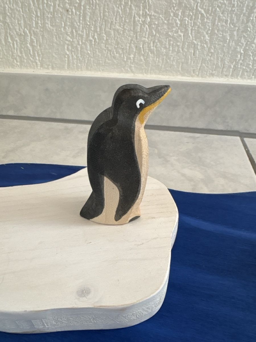 Ostheimer Jouets: Ostheimer Pinguin und Robbe mit Landschaft – D'occasion à Nottwil par wasserlufterde 1