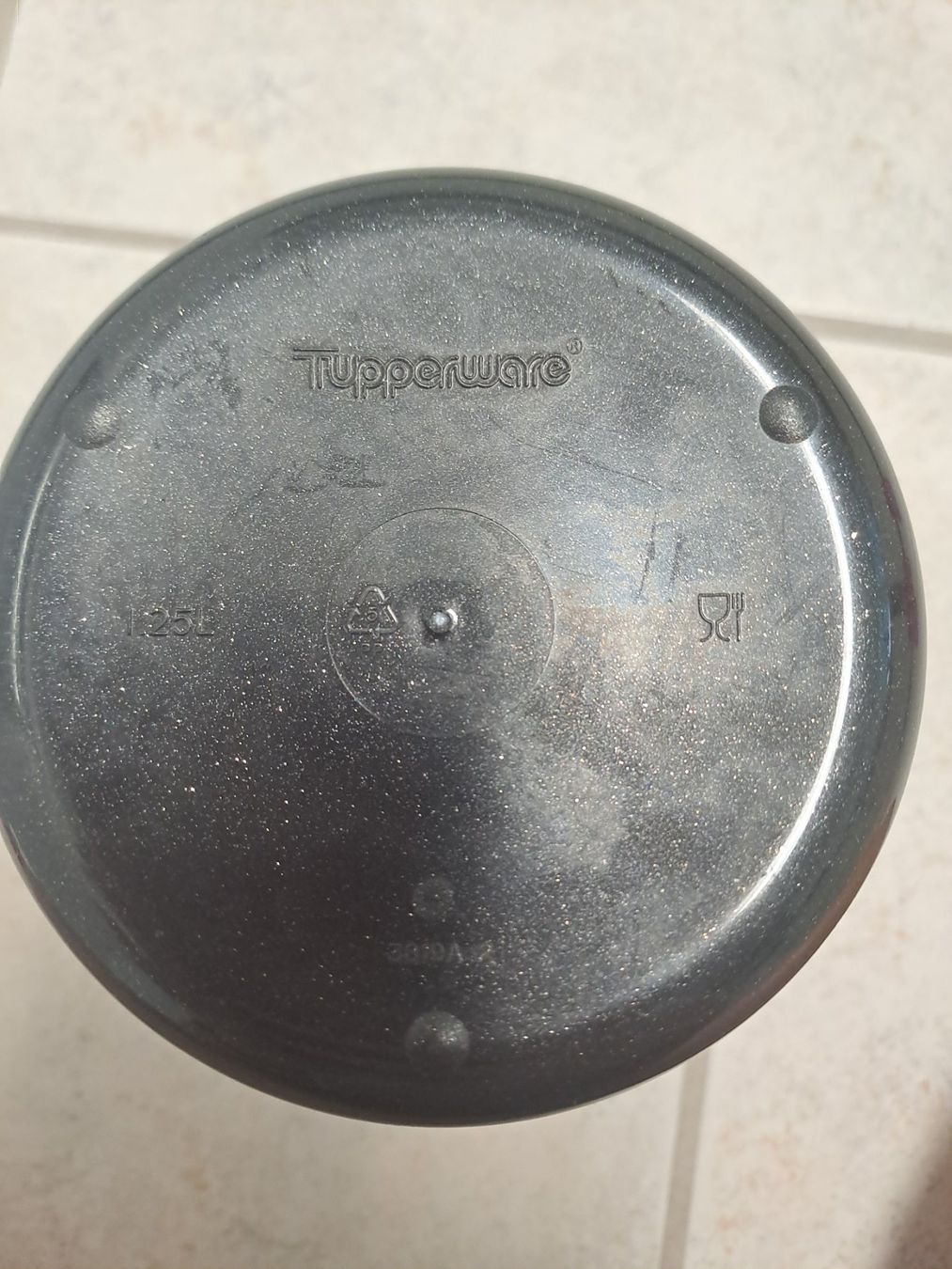 Tupperware Recipients et similaires: Kellentopf Tupperware – Neuf (Voir description) à Wohlenschwil par lin_vx8g 1
