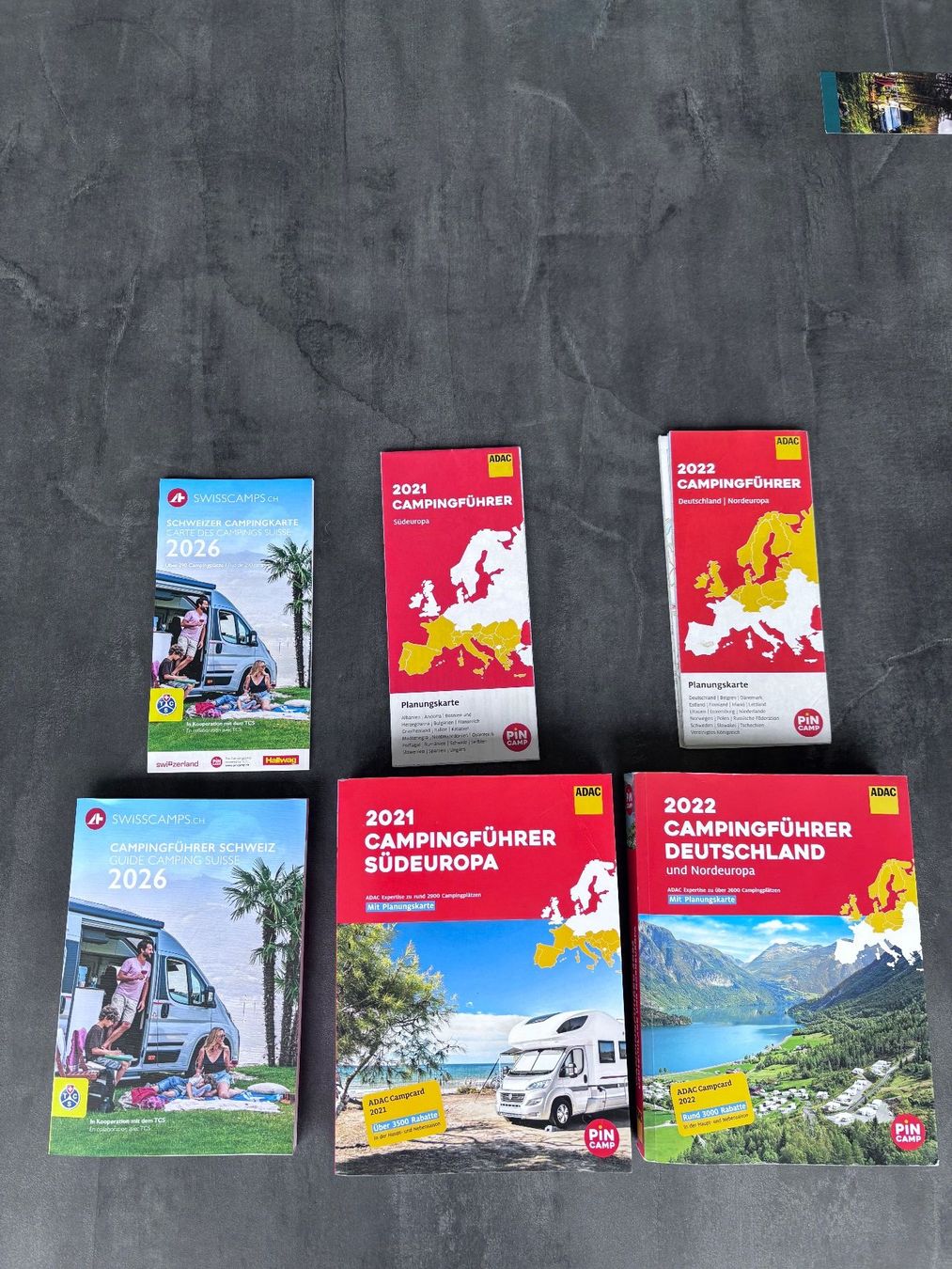 Livres: Campingführer ADAC und TCS, 3 Stück – D'occasion à Thun par Vw_keller
