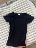 KIDS UNTERSHIRT SCHWARZ NEUWERTIG GR 134/140