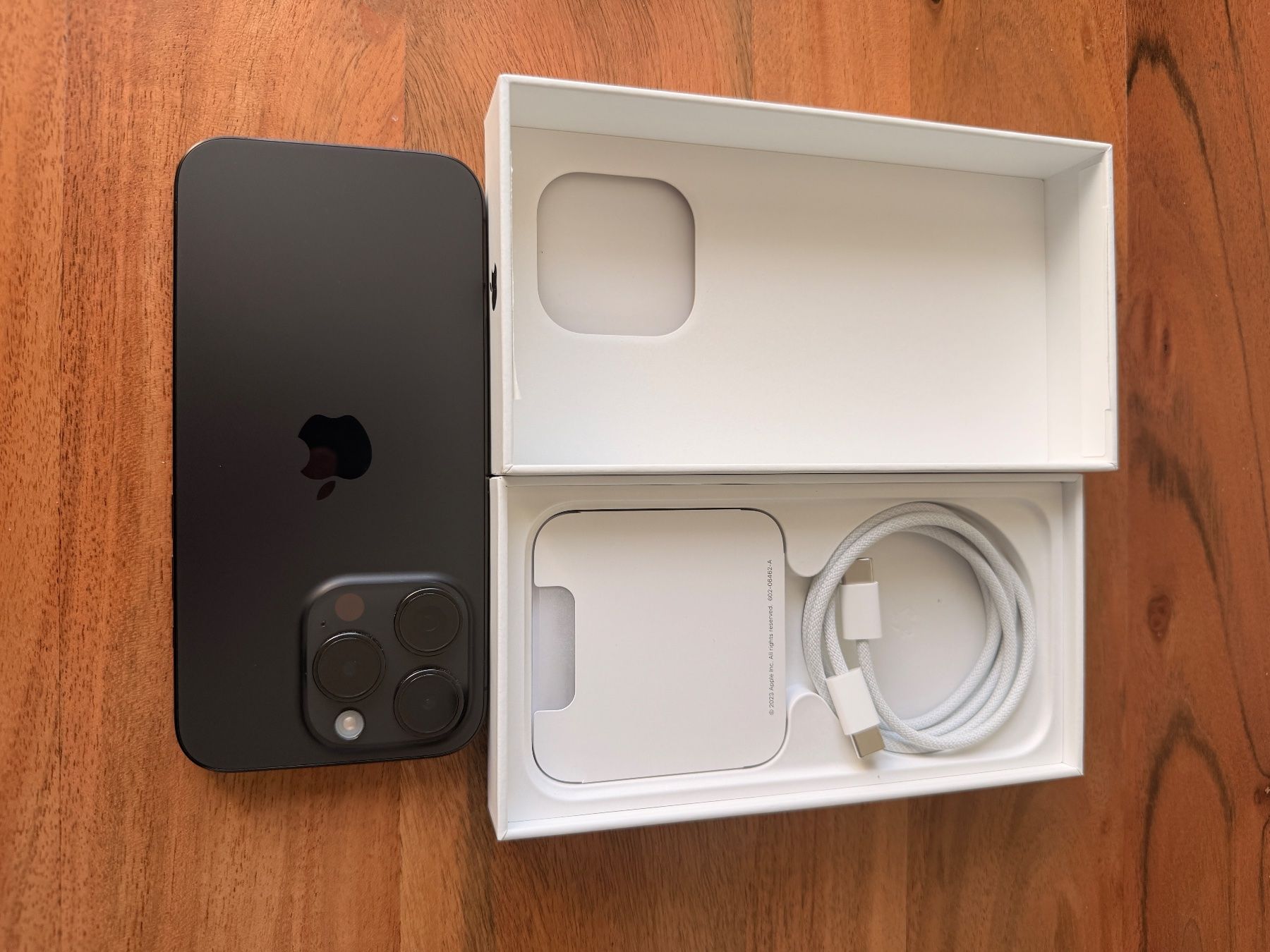 Apple Telefoni cellulari / Smartphones: IPHONE 15 Pro 256GB Black Titanium – Usato da Wangenried venduto da pawy17 2