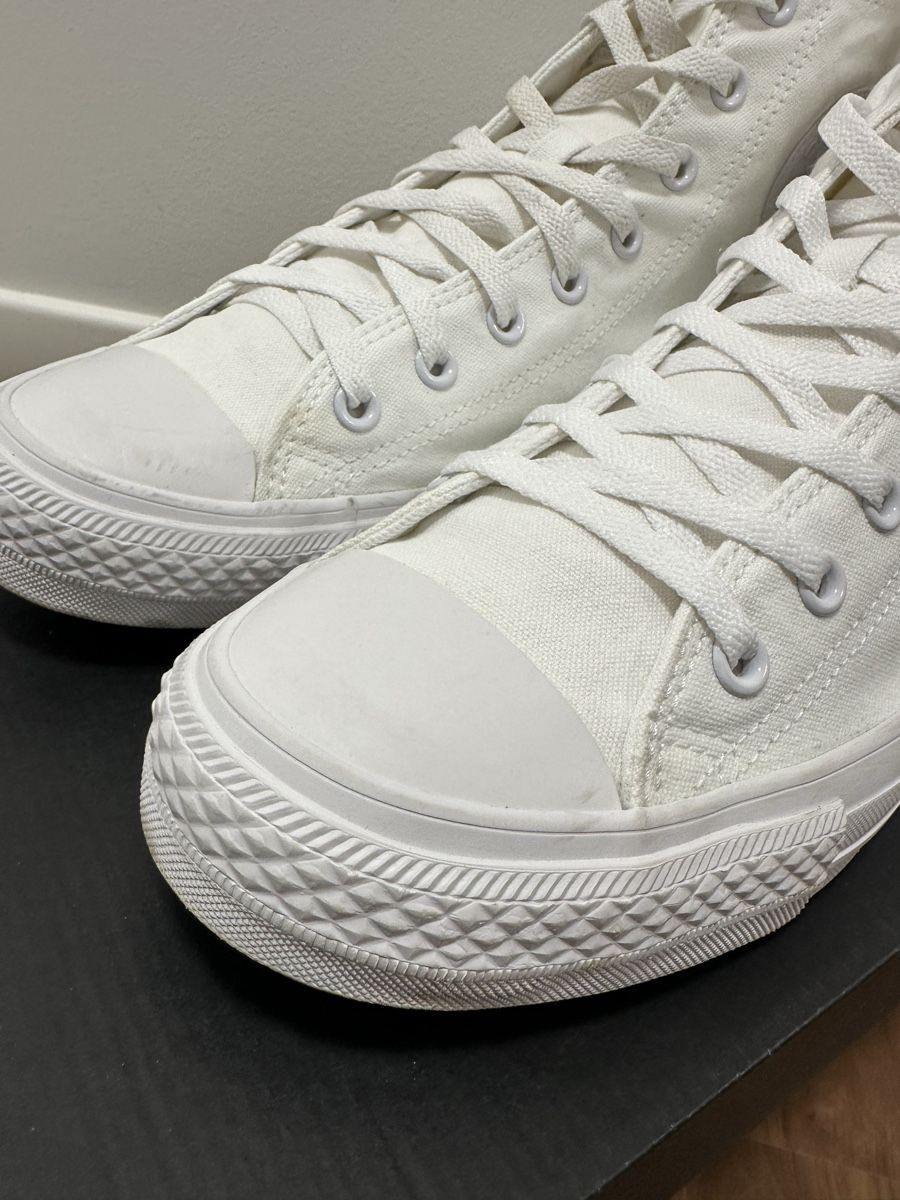 Converse Herrenschuhe: Converse Chuck Taylor High Weiss Gr. 46.5 Top – Gebraucht aus Dietikon von Faarai 7