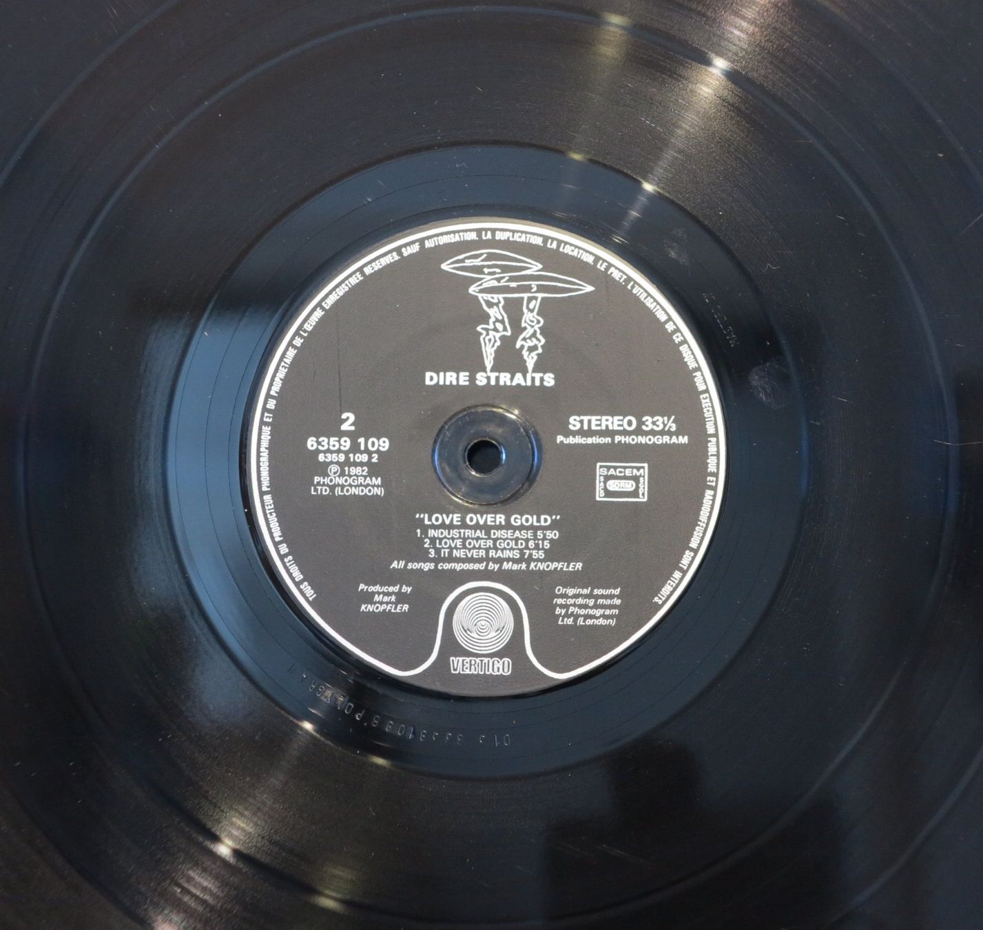 Dischi in vinile: Dire Straits - Love over  Gold / LP – Usato da Zürich venduto da Naim60 3