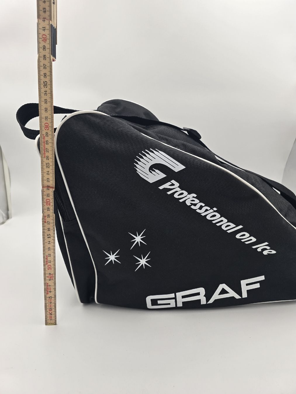 Graf Borse: Schlittschuhtasche, schwarz – Usato da Adligenwil venduto da Die-Fundgrueb 2