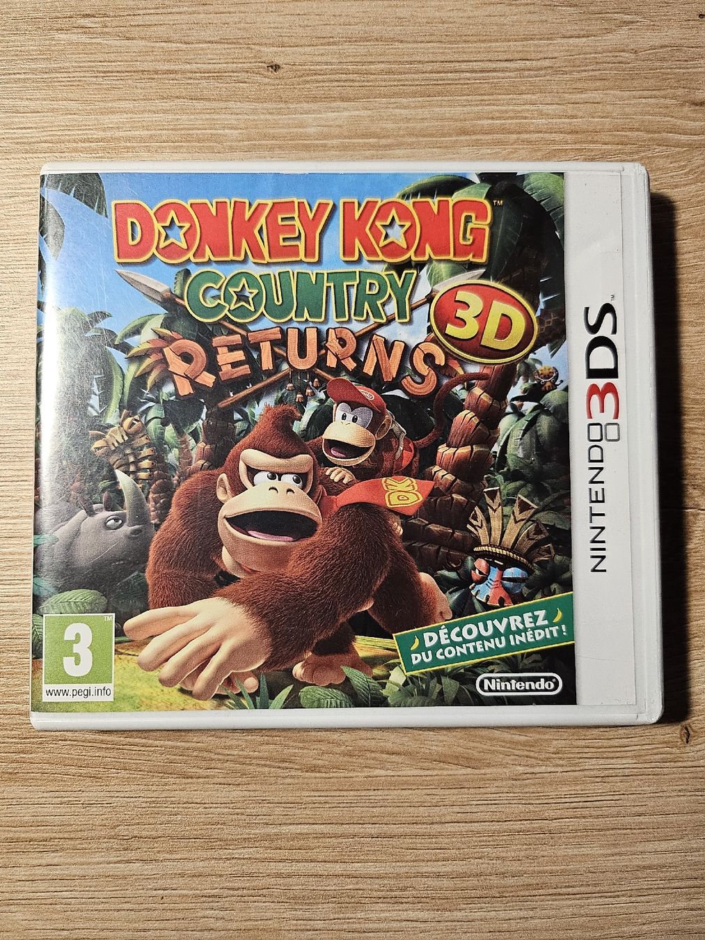 Giochi: Donkey Kong Country Returns 3DS – Usato da Poliez-le-Grand venduto da enz_8vrj