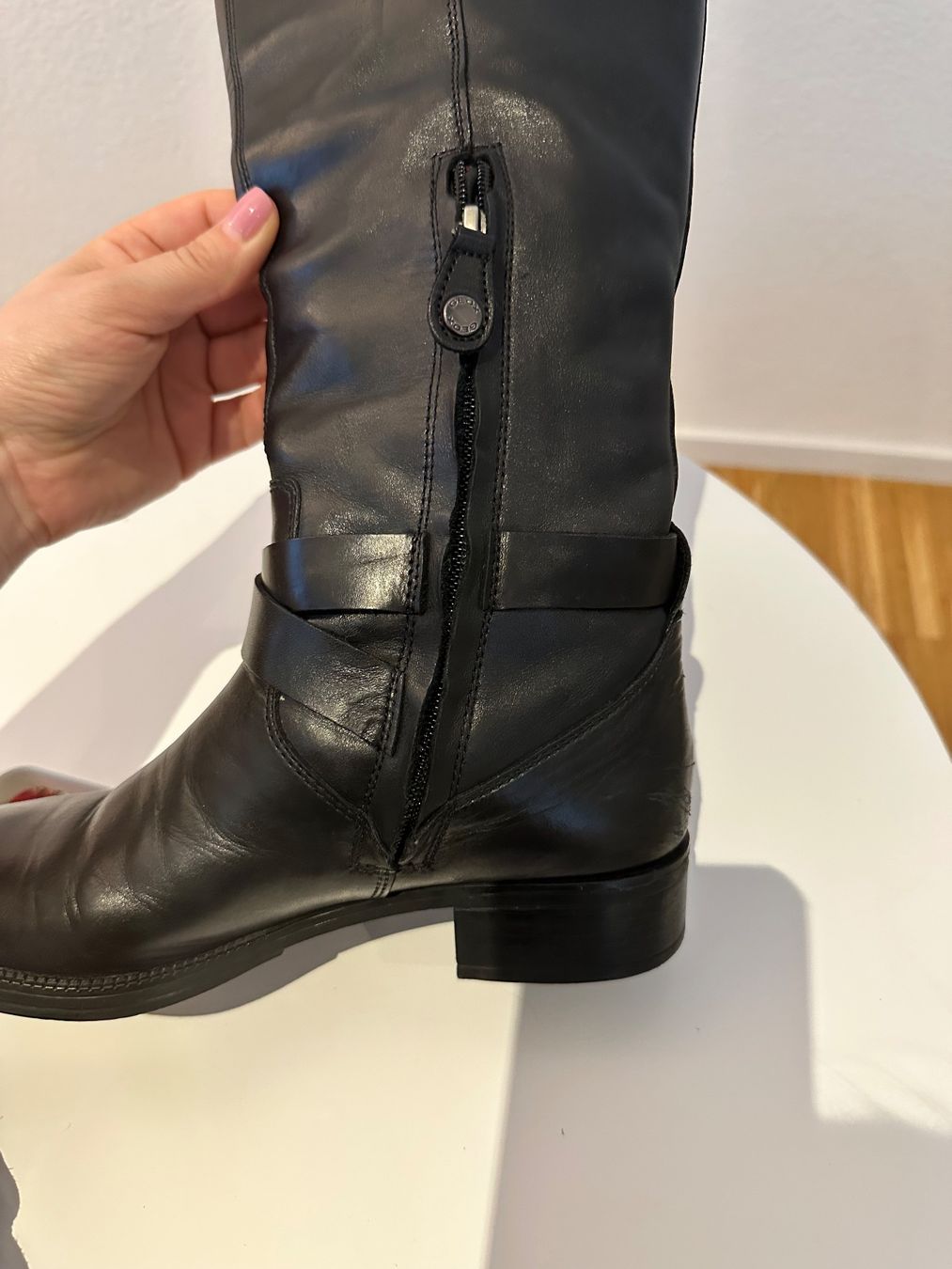 Geox Scarpe da donna: Geox black leather boots, size 37 – Usato da Neuchâtel venduto da agn_jc66 4