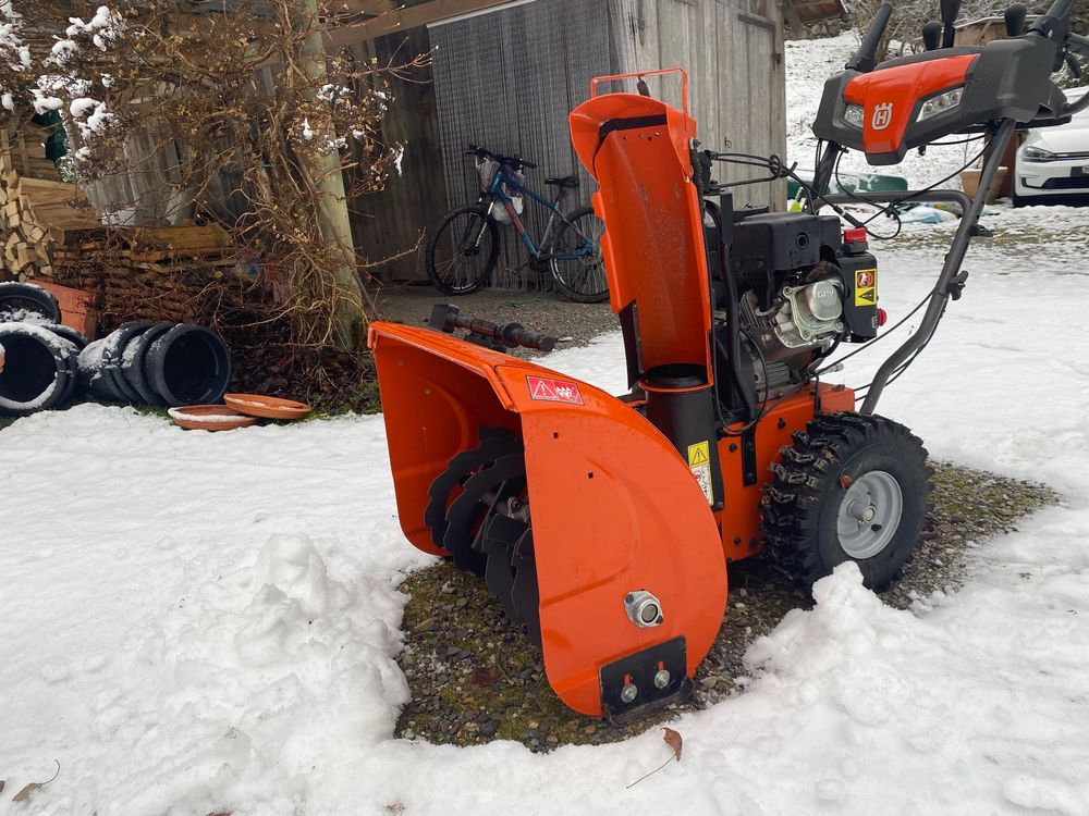 Schneefräse Husqvarna ST 227 P Kaufen auf Ricardo