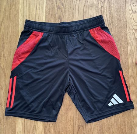 ⚽️NEW Adidas Men’s Athletic Training Shorts - Size M 