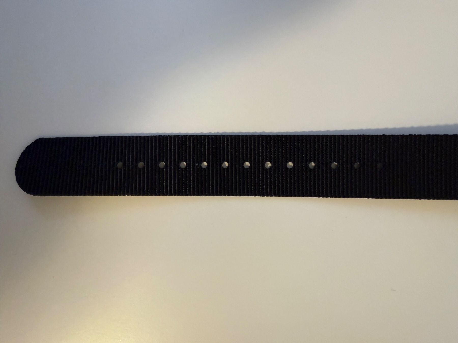 Bracciali & Braccialetti: Watch NATO Strap Nylon Black 20mm – Usato da Genève venduto da ali_5msd 4