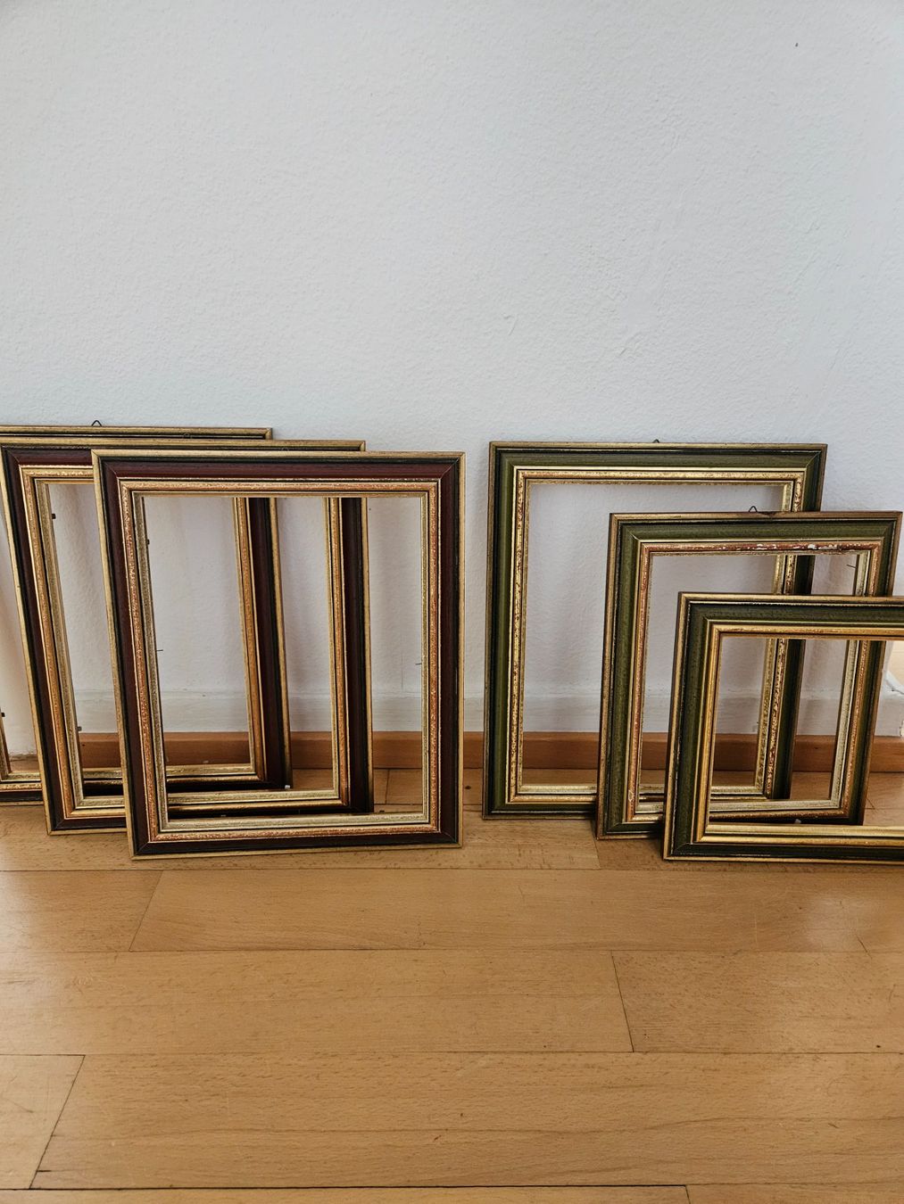Cadres de tableaux: Bilderrahmen Holz antikoptik – D'occasion à Luzern par Livlivliv