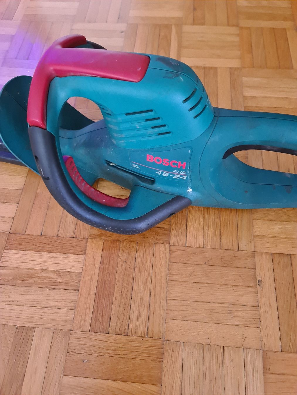 Bosch Tous les outils: Gebrauchte Bosch Heckenschere AHS 48-24 – D'occasion à Thun par erh_fs86 1