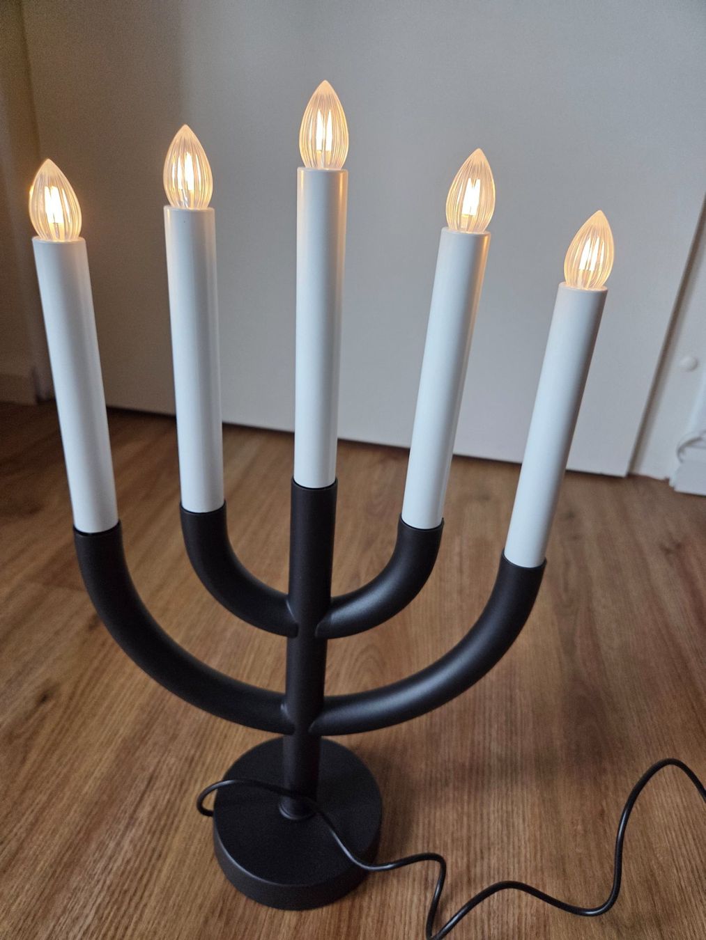 Ikea Lampes: Ikea Strala Lichterbogen LED – Neuf (Voir description) à Heinrichswil par frankie19860