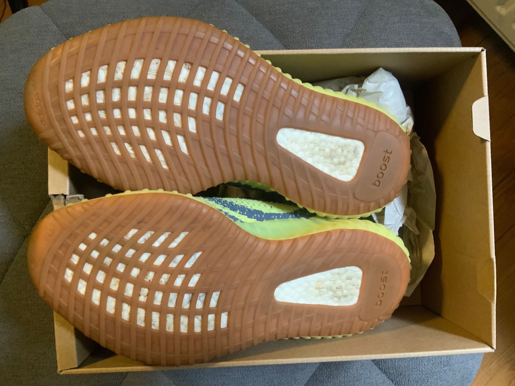Adidas Scarpe da uomo: Yeezy Boost 350 V2 Semi Frozen Yellow – Usato da Allschwil venduto da GrenzWert 3