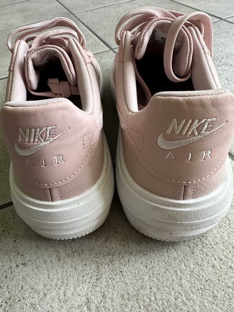 Nike Scarpe da donna: Nile Air Force 1 rosa Gr 41 – Usato da Sierre venduto da Tracy83 2