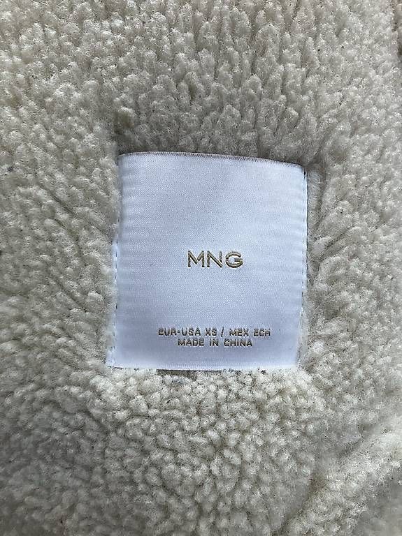 Jacken: Veste Mango type Mouton  – Gebraucht aus Vaulruz von del_pmq2 3